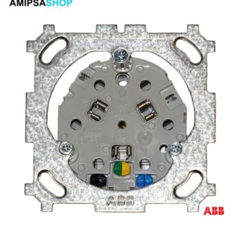 Steckdose mit Befestigungsplatte ABB E 3×T13