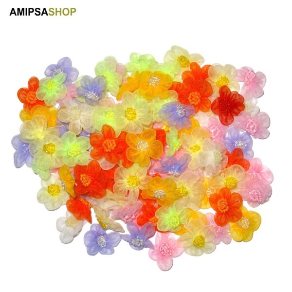 Organza Blumen mit Perlen in der Mitte